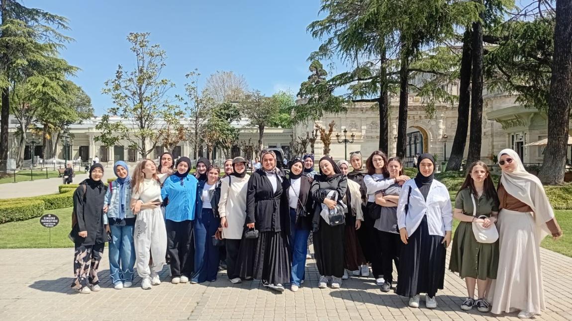 Yıldız Sarayı, Tophane ve Deniz Müzesi Gezisi yapıldı 