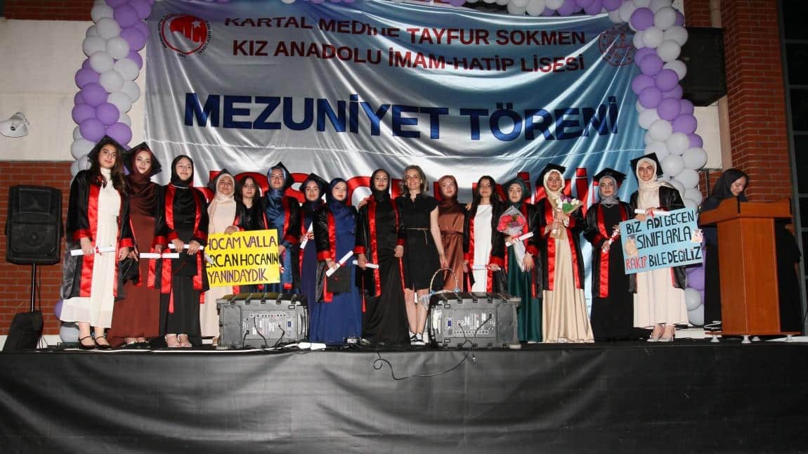 2024-2025 Eğitim Öğretim Yılı Mezuniyet Törenimiz 